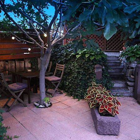 Muveszhaz Apartman Balatonfured Exterior photo